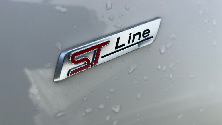 Ford Puma 1.0 EcoBoost Hybrid mHEV ST-Line 5dr Petrol Hatchback